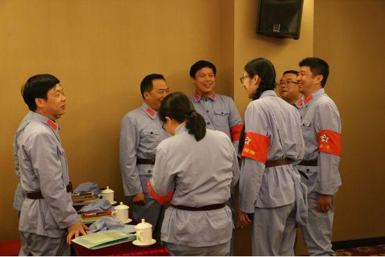 领导干部要把锤炼党性—这事儿真不是喊口号 领导干部要把锤炼党性—这事儿真不是喊口号